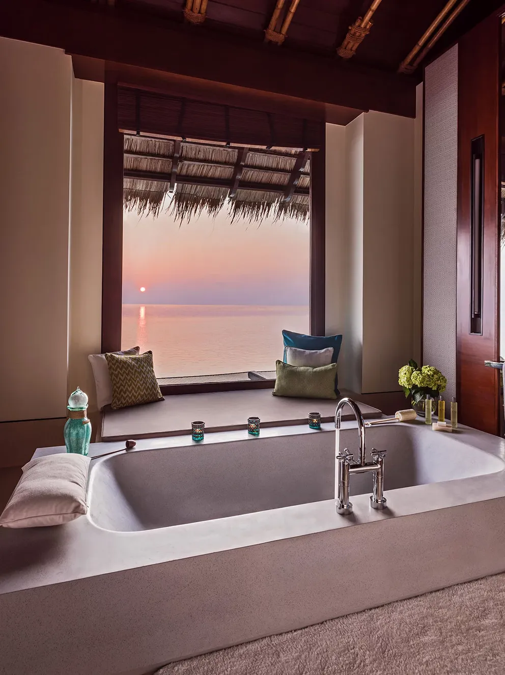 Water Villa with Pool · One bedroom · 82 sqm interior